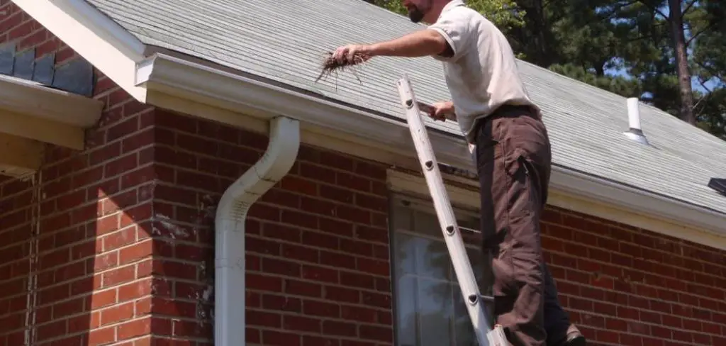 How to Hang Gutters With Roof Straps