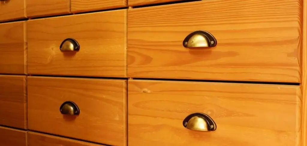 How to Open a Locked Drawer With a Knife