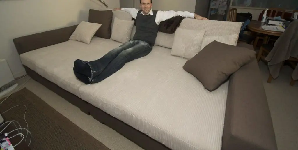 How to Turn a Bed Into a Couch
