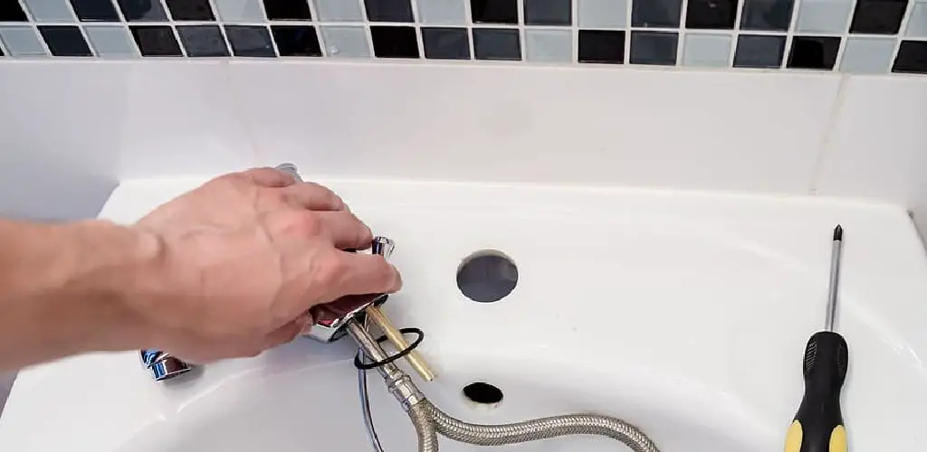 how to fix a hole in a plastic bathtub