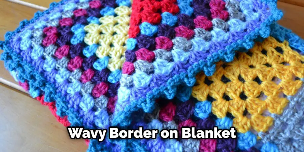Wavy Border on Blanket