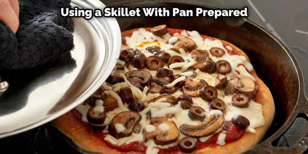 Using a Skillet With Pan Prepared